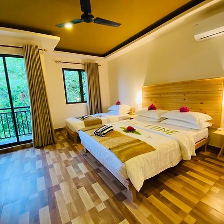 Paguro Seaview Hotel Bodufolhudhoo ภายนอก รูปภาพ