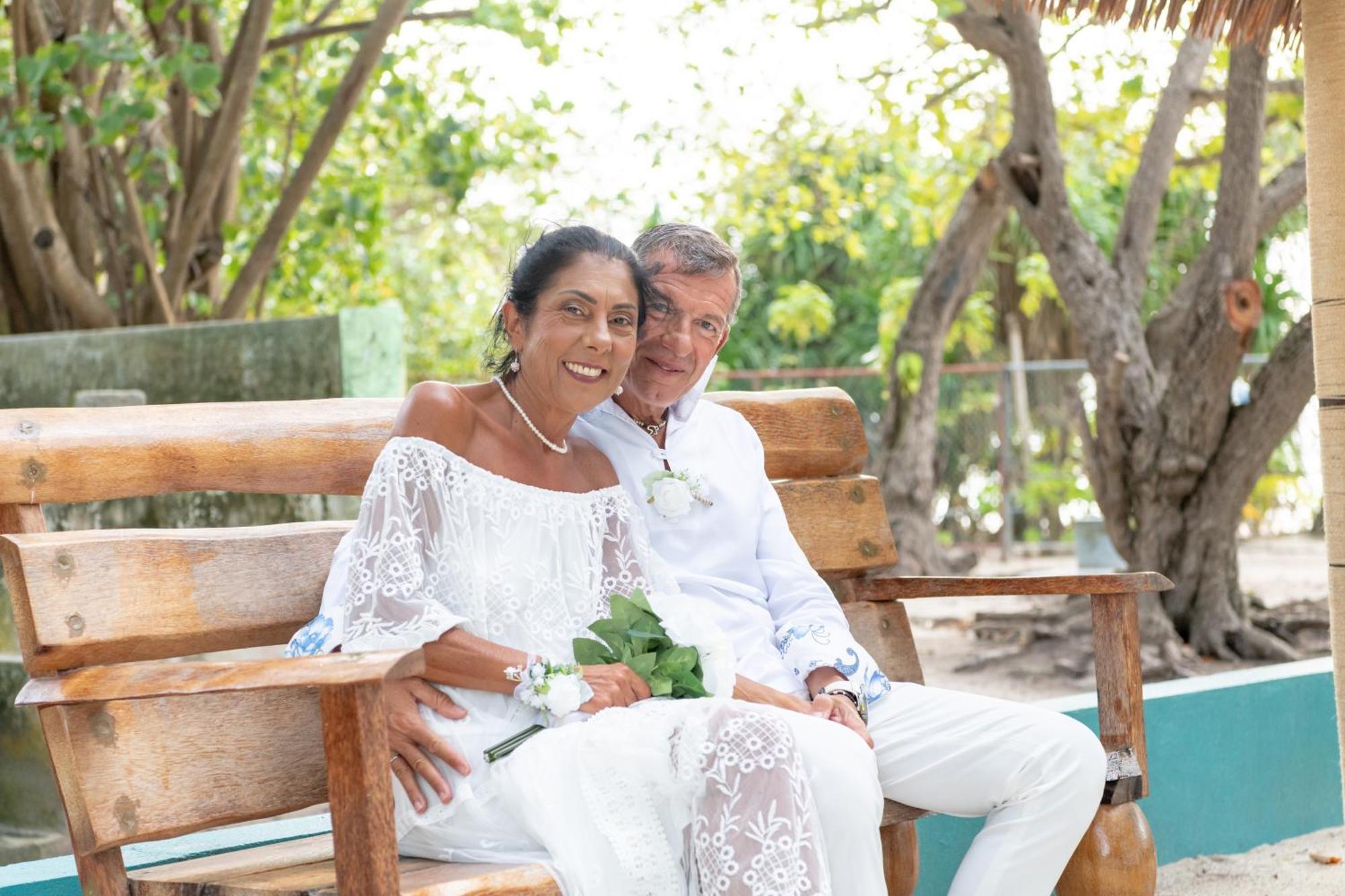 Paguro Seaview Hotel Bodufolhudhoo ภายนอก รูปภาพ